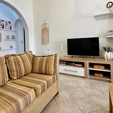 Vakantiehuis Oasis Panteli