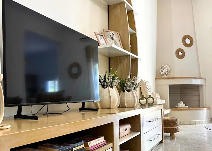 بيت للعطل Oasis Panteli