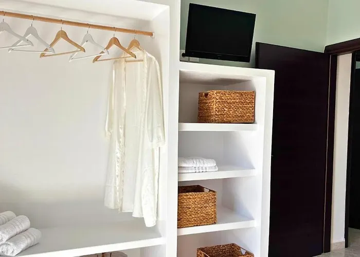 Oasis بيت للعطل Panteli