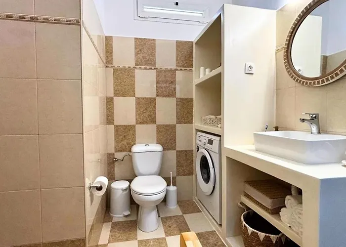 Oasis بيت للعطل Panteli